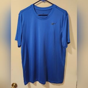 The Nike Tee Men's Size Large Blue Dri Fit Short-Sleeve